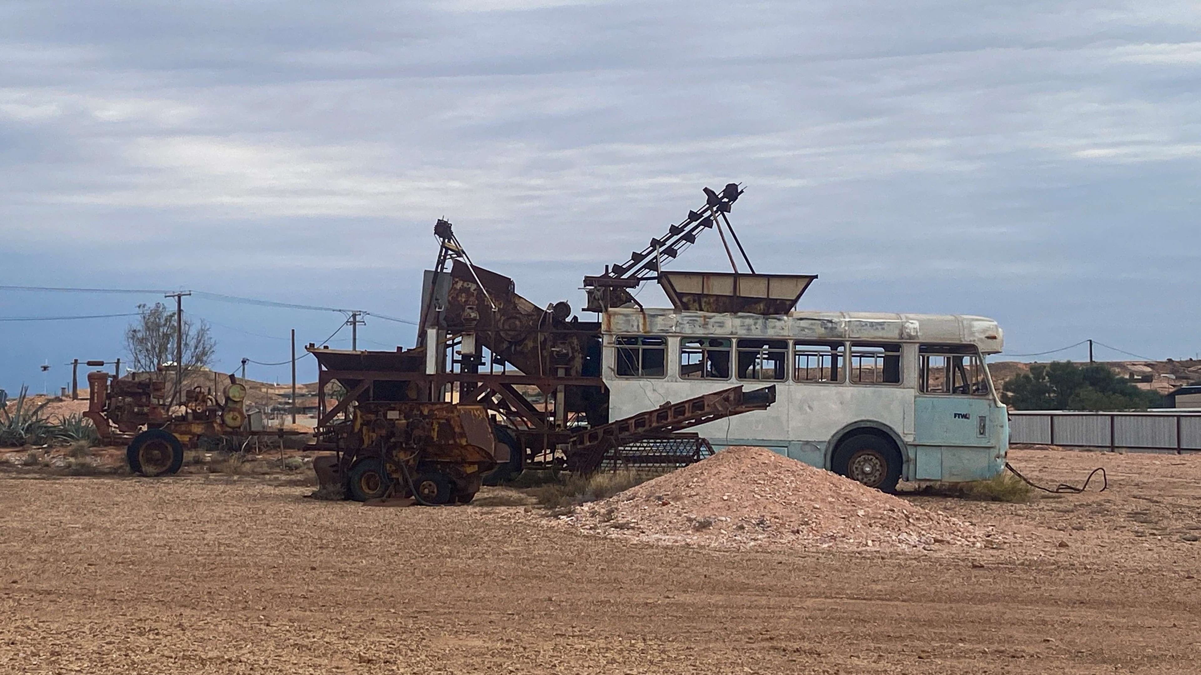 Mining equipment - Cooper Pedy
